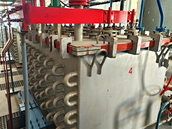 電解槽工程案例